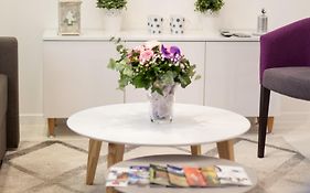 Tesla Boutique Apartments & Rooms